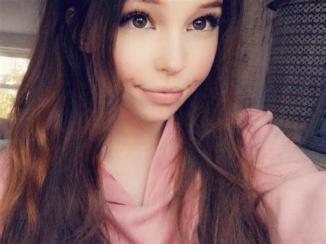 YouTuber Belle Delphine Was Arrested Over a。